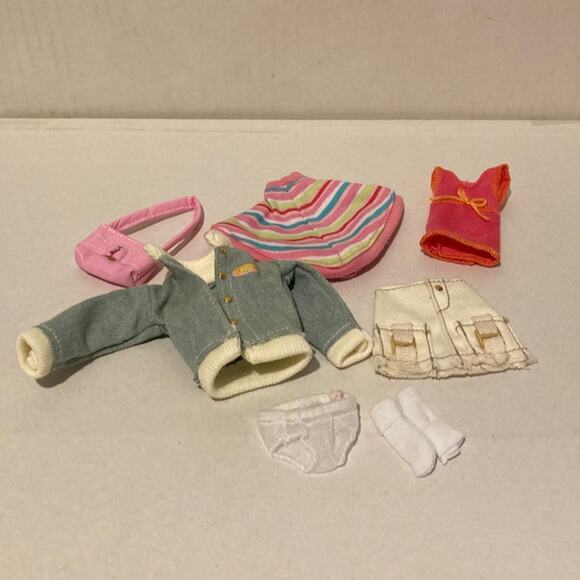 Vintage Y2K Only Hearts Club Doll Skirt & Poncho Outfit Loose FITS 8" KISH DOLLS - Picture 1 of 4